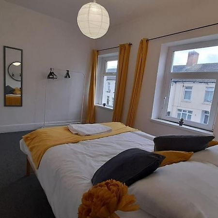 Spacious 4 Bedroom, Free Netflix, Central Location Cardiff Exteriör bild